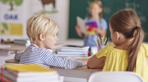 Mon enfant entre au CP : comment l’accompagner dans l’apprentissage de la lecture ?