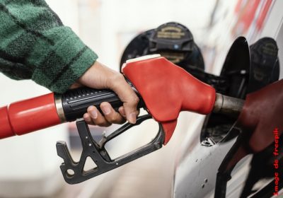Prix du carburant : comment se fixe le prix à la pompe?